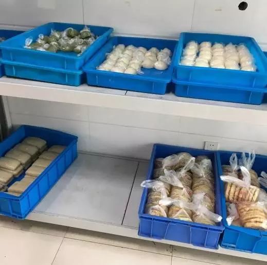 風靡無錫的頭牌糕點 一碗24年日常用品的味蕾記憶